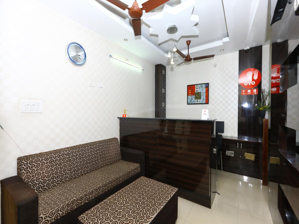 Hotel Oyo 5045 Nks Leo 3*